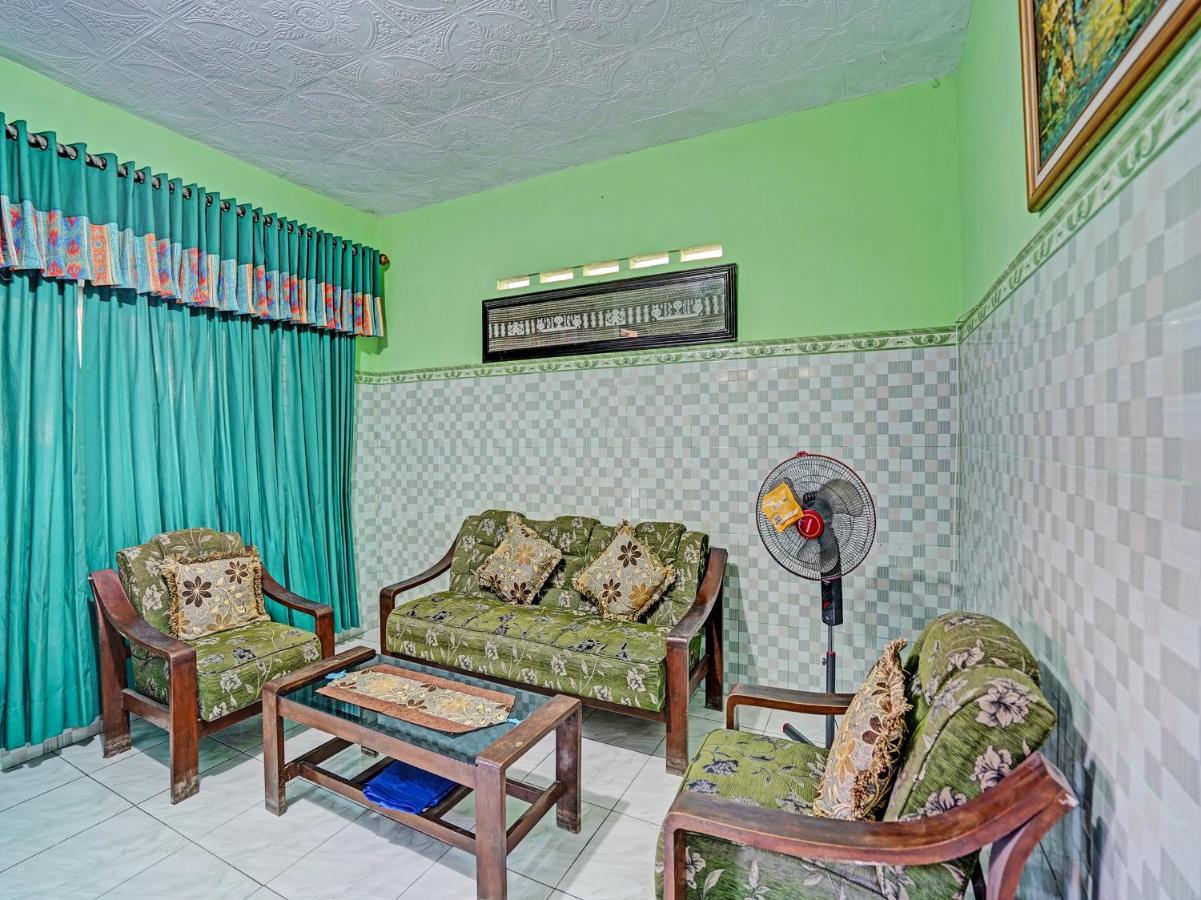 Gedangan Spot On 91595 Sruni Syariah酒店 外观 照片